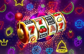 Layar live casino lucu bet menampilkan meja roulette dengan dealer profesional dan statistik permainan yang detail